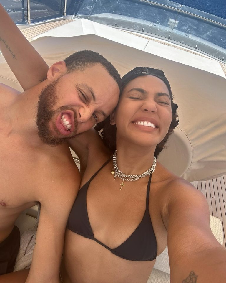 Ayesha shows photos to celebrate the 12th anniversary of his marriage with Curry: Love this man so much!